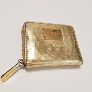 Michael Kors Gold Metallic Zippy Wallet